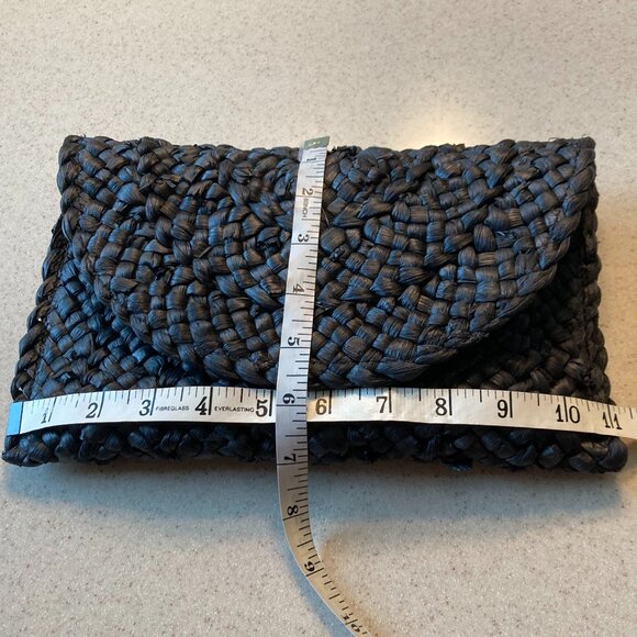 Woven Straw Clutch - Solid Black - NWOT - Envelope Bag - Picture 10 of 11